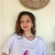 Laureata in lingue all'ultimo anno di magistrale in Ca' Foscari offre lezioni private, ripetizioni, aiuto-compiti, supporto metodo di studio, affiancamento DSA (con esperienza), riassunti/traduzioni/mappe concettuali